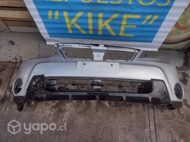 Parachoque del subaru impreza XV 2010-2011