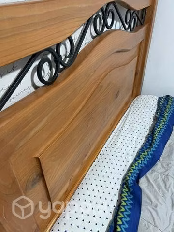 Cama de madera 2 plazas con colchon rosen