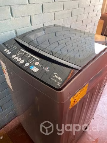 Lavadora Midea 14 kilos 1 año de uso