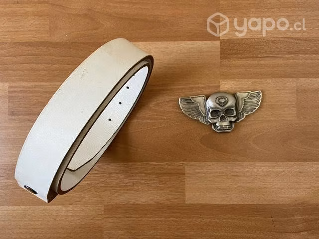 Cinturón blanco CIRCA hebilla calavera