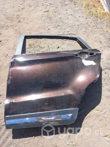 Puerta trasera izquierda Ford Territory