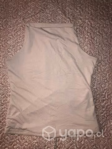 Poleras y pantalones