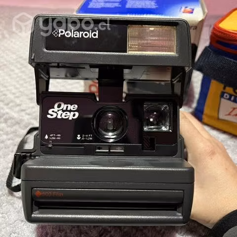 One step Polaroid Camara