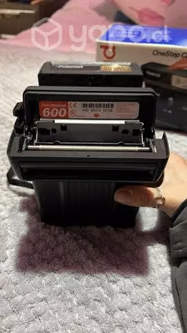 One step Polaroid Camara