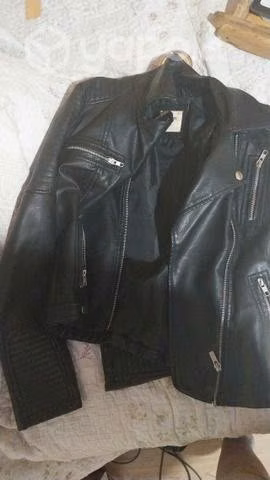 Chaqueta cuerina opposite de mujer talla s.
