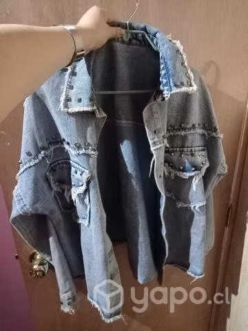 chaqueta tachas