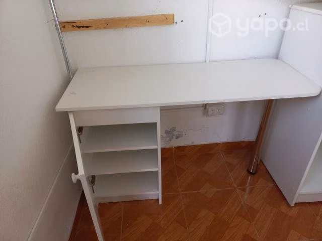 Mesa tipo manicurista