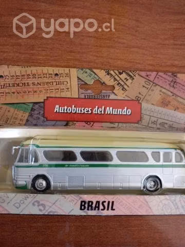 Bus a escala 1:172 - Imagen 2