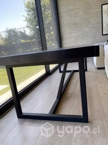 Preciosa mesa de comedor nueva sin uso