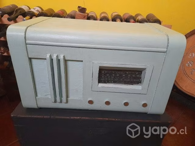 Radio antigua con baùl - Imagen 4