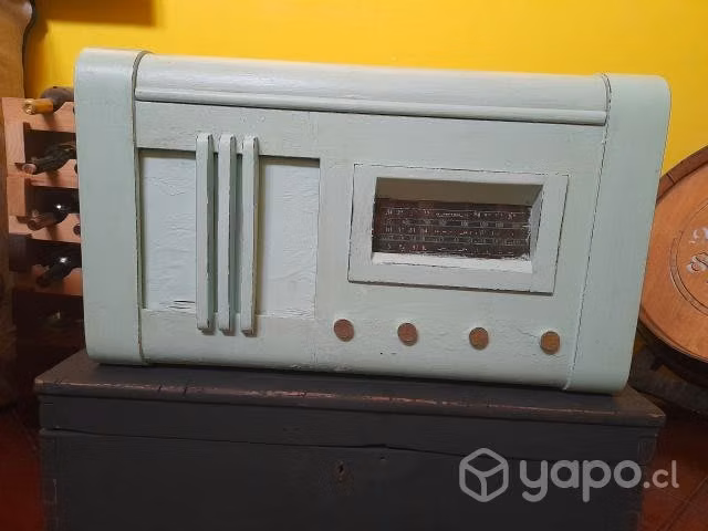 Radio antigua con baùl - Imagen 6