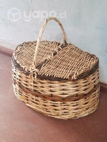 Canasta de mimbre