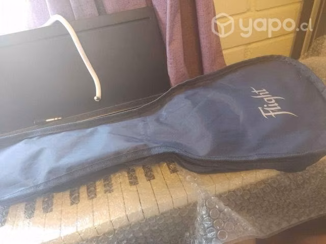 Ukelele Soprano C Marca Flight - Imagen 3