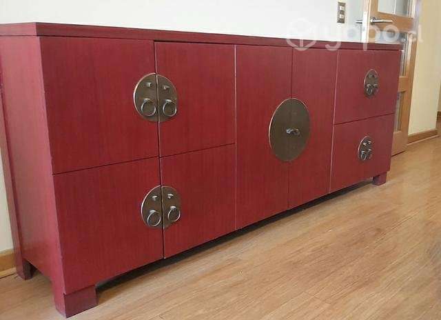 Mueble madera rojo tipo buffet - Imagen 4