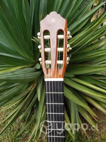 Guitarra Clásica Yamaha C40 - Imagen 4