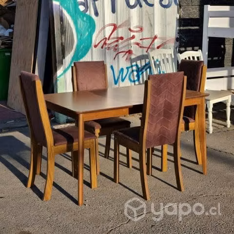 Comedor 4 sillas nuevo