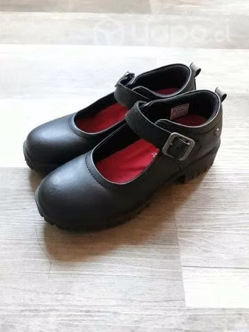 Zapatos de colegio