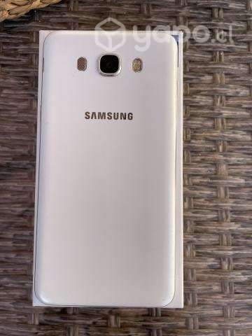 Samsung Galaxy J7 - Imagen 2