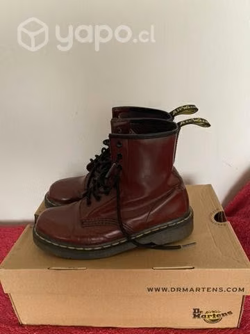 Dr Martens Cherry Red 1460 originales talla 36