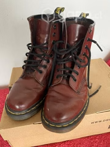 Dr Martens Cherry Red 1460 originales talla 36