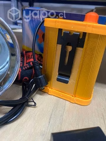 Foco Caza Linterna Frontal Recargable 500w
