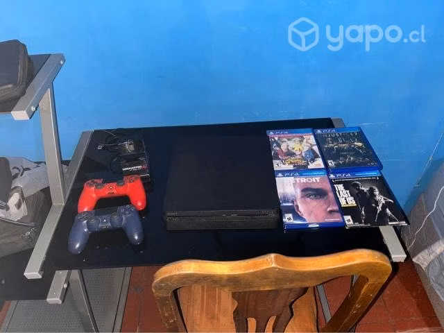 PS4 + 2 controles + 13 juegos originales fisicos