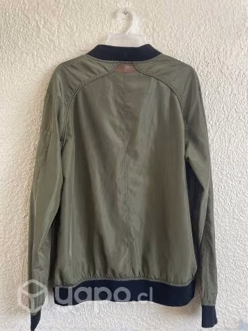 Chaqueta talla s y poleron talla m
