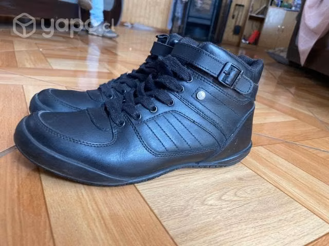 Zapatos de colegio