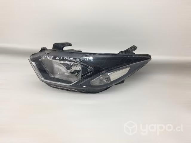 Foco optico lh chevrolet prisma onix 16-20 led