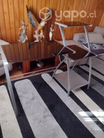 Escritorio + Repisa de vidrio