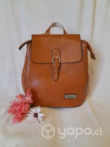 Lindas Mochilas en la costa.