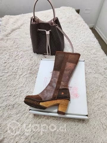 Botas de cuero