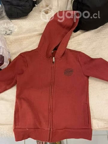 Poleron de niño  talla 6