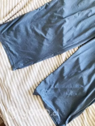 Jogger Ellesse talla 38 delgado