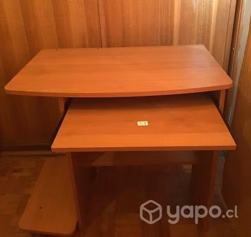 Escritorio para computador, TV, u otros, poco uso