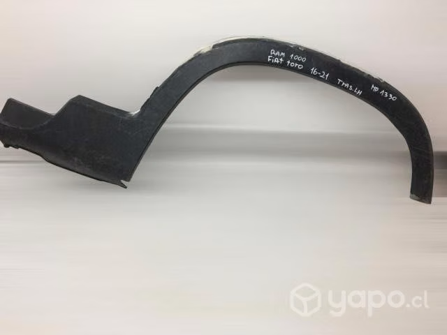 Moldura trasera lh dodge ram 1000 2016 2020