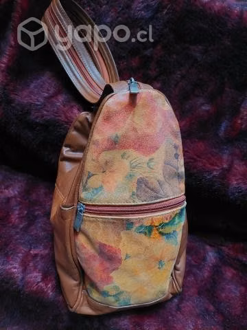 Mochila cartera de cuero