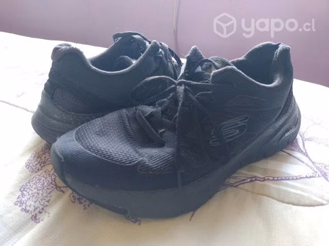 Zapatillas Skechers talla 41