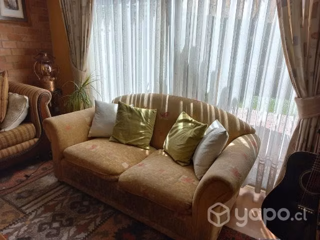 Sofá en buen estado - Imagen 2