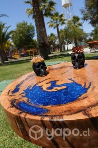 Mesa de centro Roble Pellín y resina epóxica