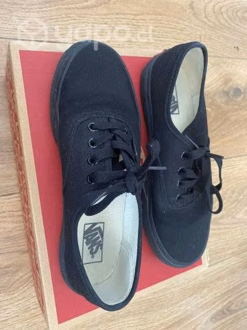 Zapatilla Colegio Vans