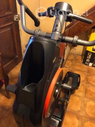 Máquina elíptica Bowflex Max Trainer M3