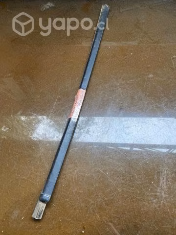 Moldura lame vidrio puerta delant der NAVARA 2014