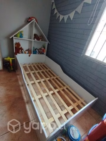 Cama con repisa de casita 1 plaza