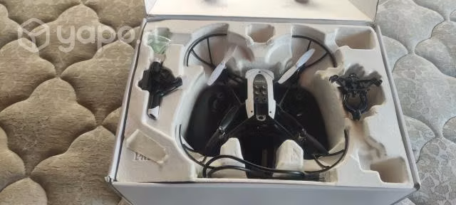 Drone parrot mambo era de exibicion con accesorios - Imagen 5