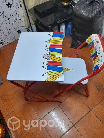 Mesita mas silla conjunto