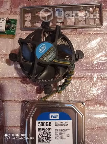 CPU i5 8 gb Ram 1 GB gráfico