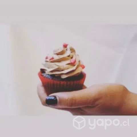 Pasteleria tradicional y vegana para negocio