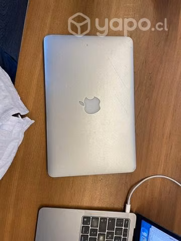 MacBook Air 11 (2011) - Imagen 2
