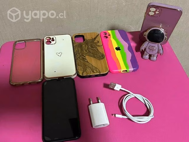 Iphone 11 128g como nuevo con carcazas